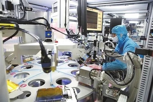 LCM顯示模組凈化車(chē)間